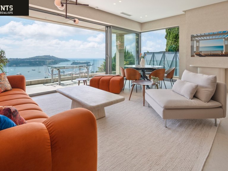 Villa for Sale in Villefranche Sur Mer, Villefranche, Cap Ferrat Area 8