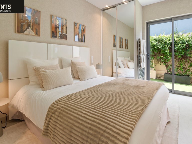 Villa for Sale in Villefranche Sur Mer, Villefranche, Cap Ferrat Area 14