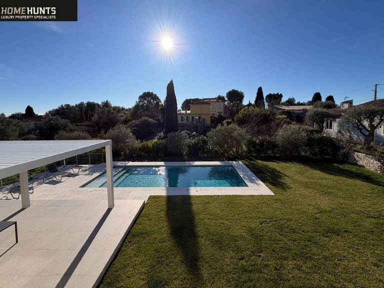 Villa for Sale in Villefranche Sur Mer, Villefranche, Cap Ferrat Area 1