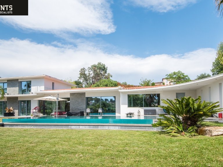 Villa for Sale in Roquefort Les Pins, Mougins, Valbonne, Grasse Area 2