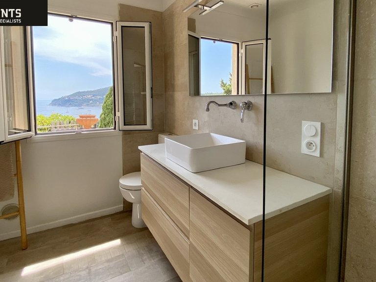 Villa for Sale in Villefranche Sur Mer, Villefranche, Cap Ferrat Area 10