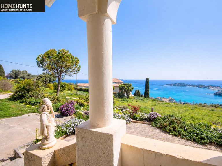 Villa for Sale in Villefranche Sur Mer, Villefranche, Cap Ferrat Area 1
