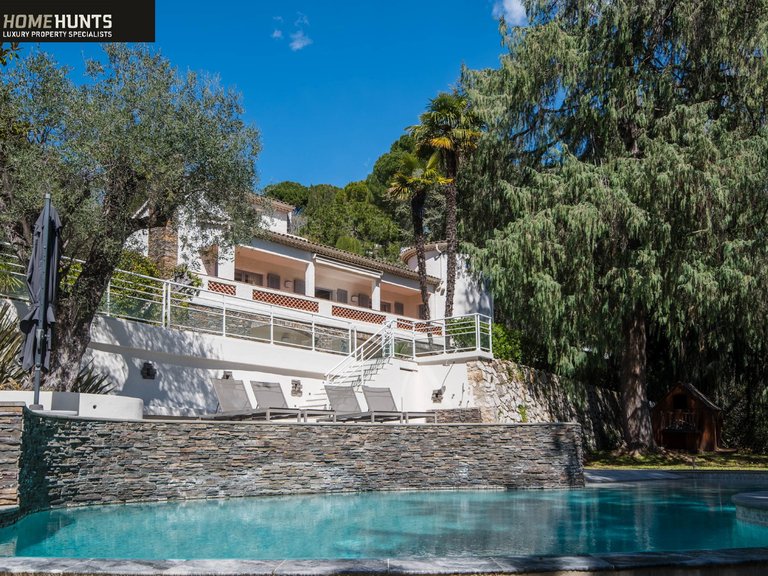 Villa for Sale in Nice, Nice Area 1