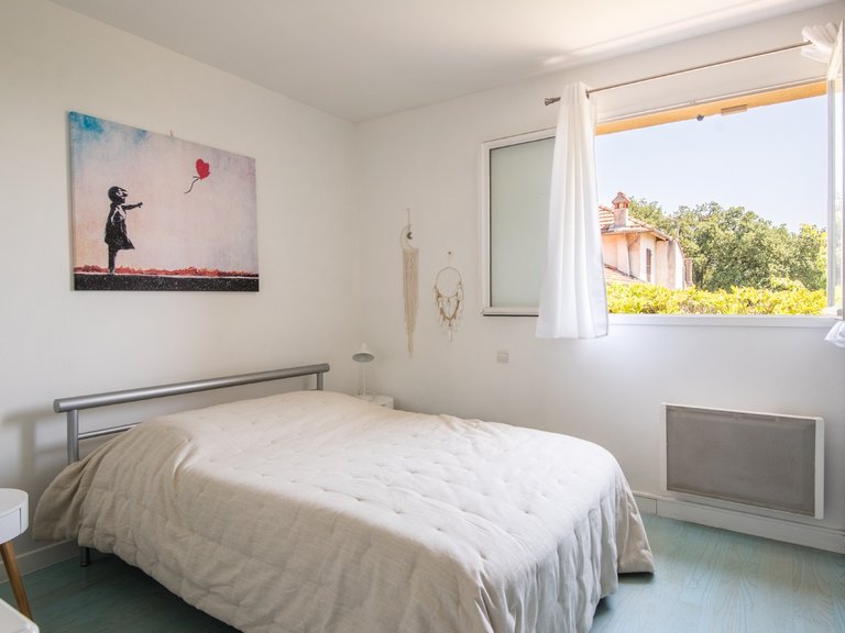 Villa for Sale in Nice, Nice Area 11