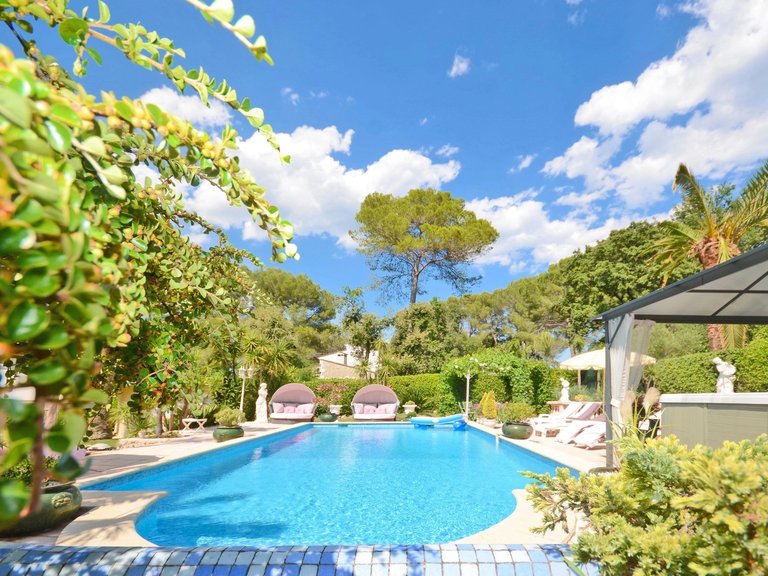 Villa for Sale in Mouans Sartoux, Mougins, Valbonne, Grasse Area 7