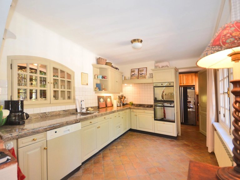 Villa for Sale in Grasse, Mougins, Valbonne, Grasse Area 15