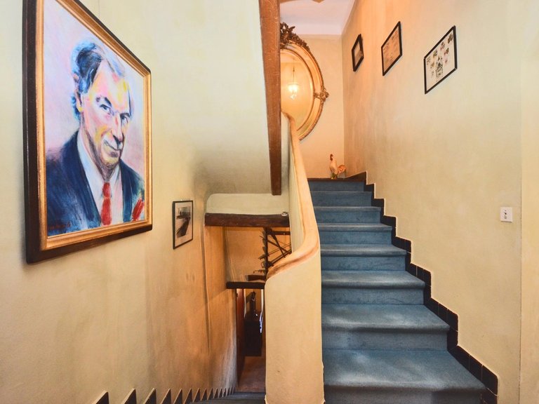 Villa for Sale in Grasse, Mougins, Valbonne, Grasse Area 19