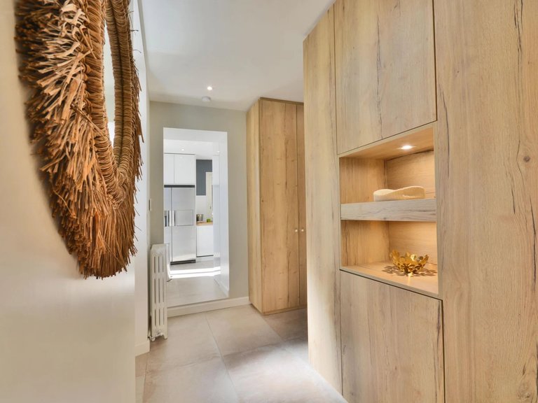 Villa for Sale in Le Cannet, Cannes Area 12
