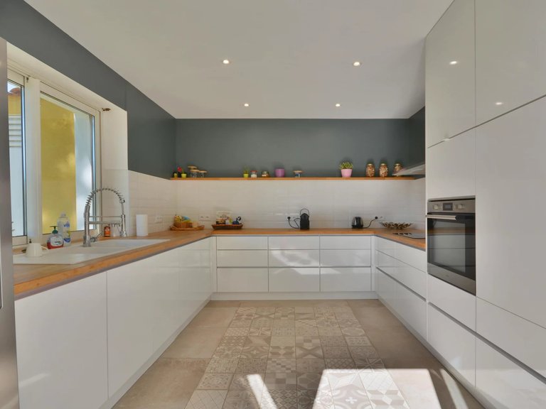 Villa for Sale in Le Cannet, Cannes Area 13