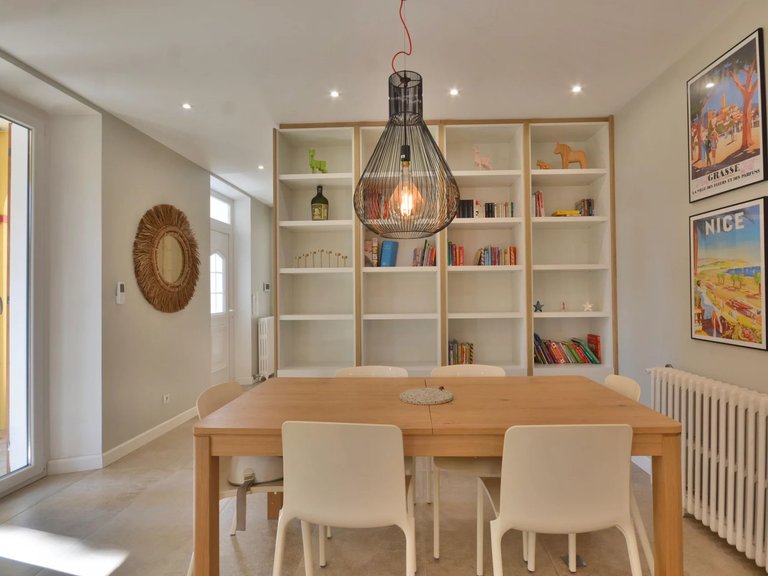 Villa for Sale in Le Cannet, Cannes Area 10