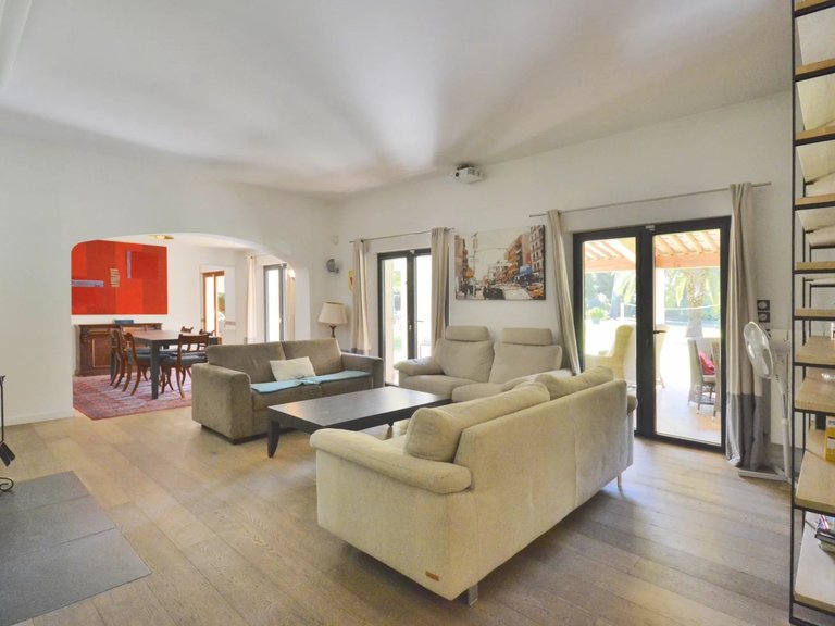 Villa for Sale in Valbonne, Mougins, Valbonne, Grasse Area 14