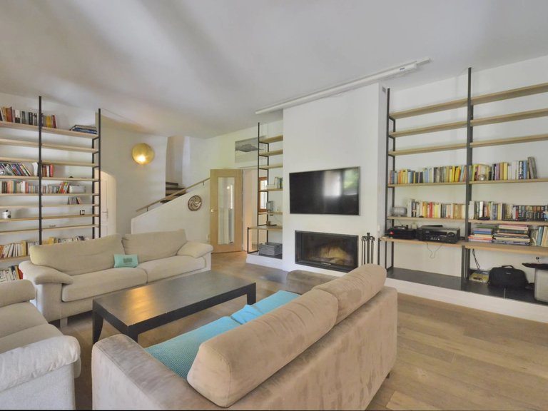 Villa for Sale in Valbonne, Mougins, Valbonne, Grasse Area 16