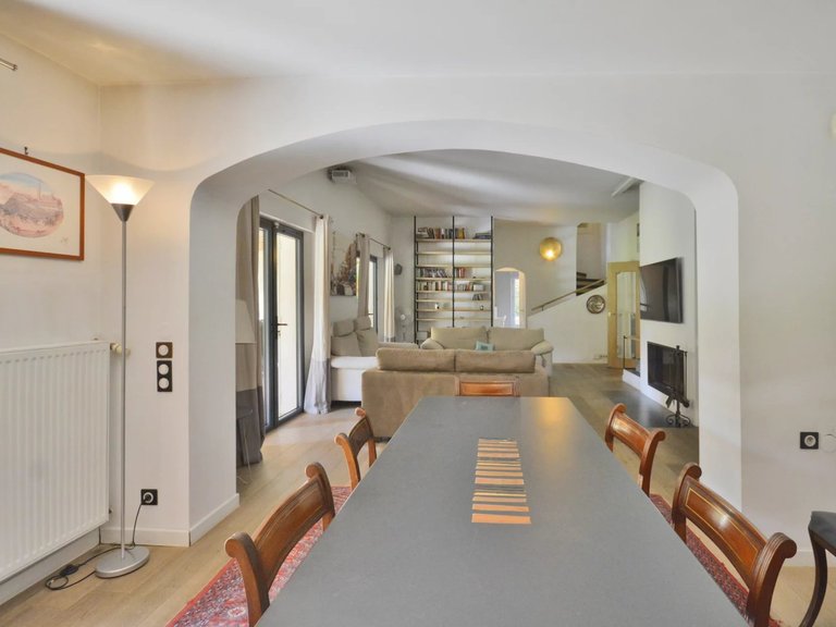Villa for Sale in Valbonne, Mougins, Valbonne, Grasse Area 19