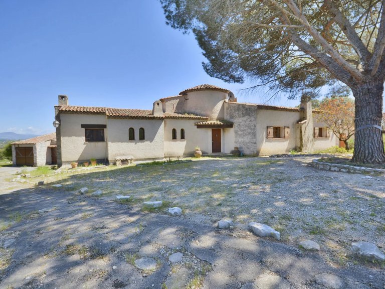 Villa for Sale in Roquefort Les Pins, Mougins, Valbonne, Grasse Area 3