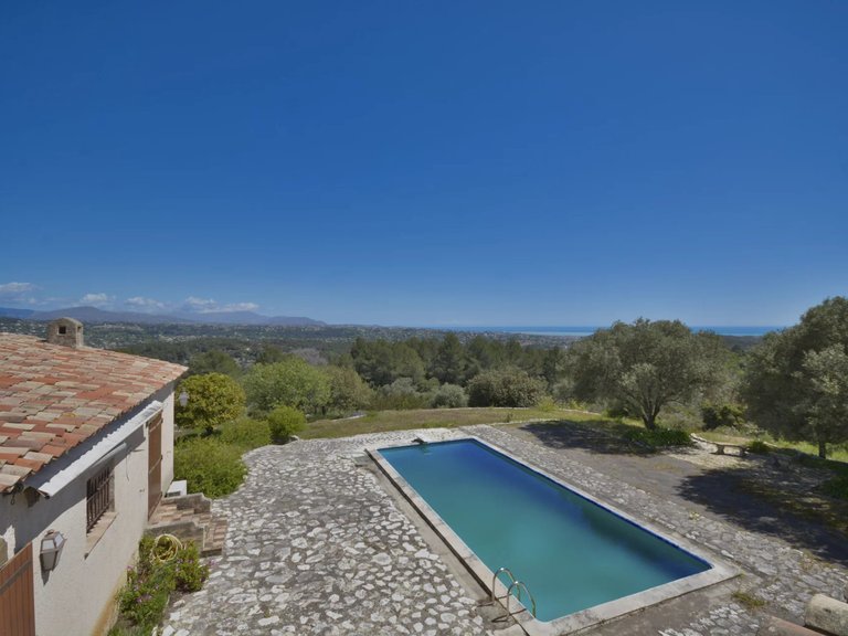 Villa for Sale in Roquefort Les Pins, Mougins, Valbonne, Grasse Area 4