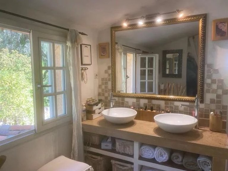 Villa for Sale in Chateauneuf Grasse, Mougins, Valbonne, Grasse Area 19