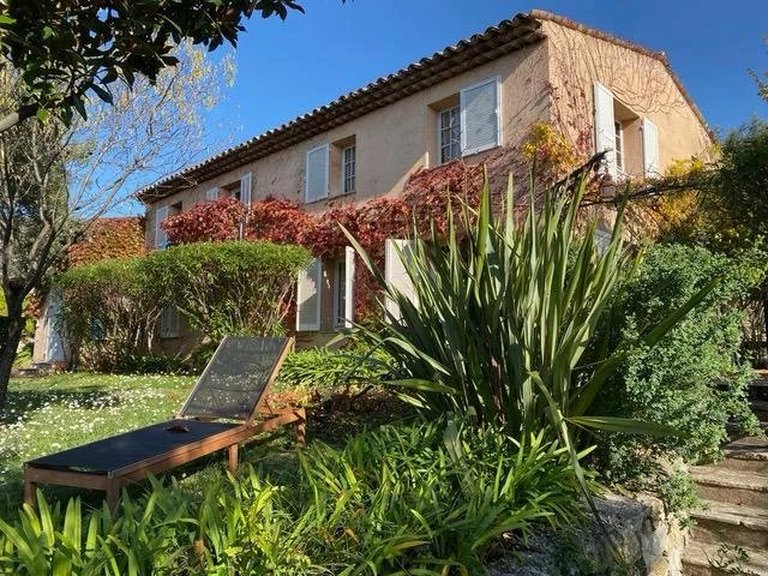 Villa for Sale in Chateauneuf Grasse, Mougins, Valbonne, Grasse Area 7