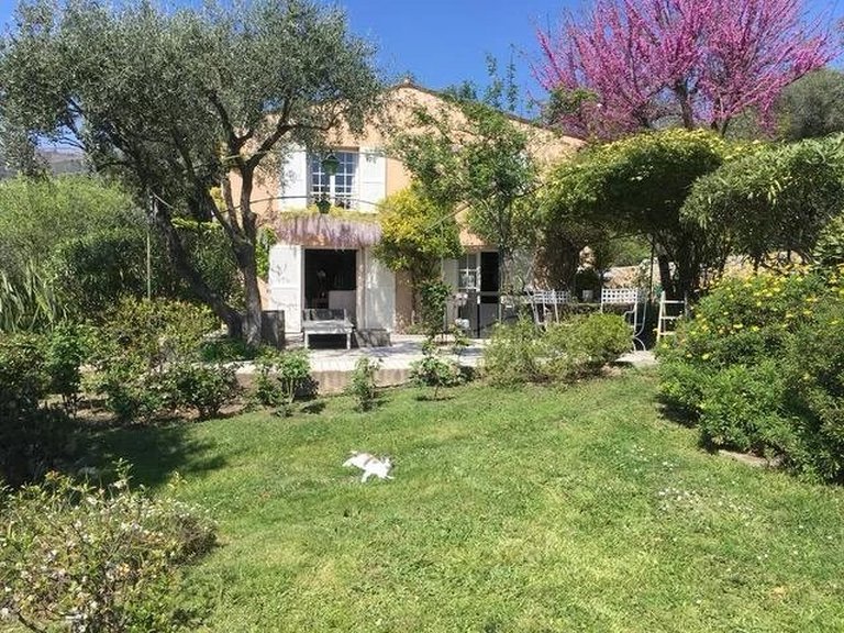 Villa for Sale in Chateauneuf Grasse, Mougins, Valbonne, Grasse Area 10