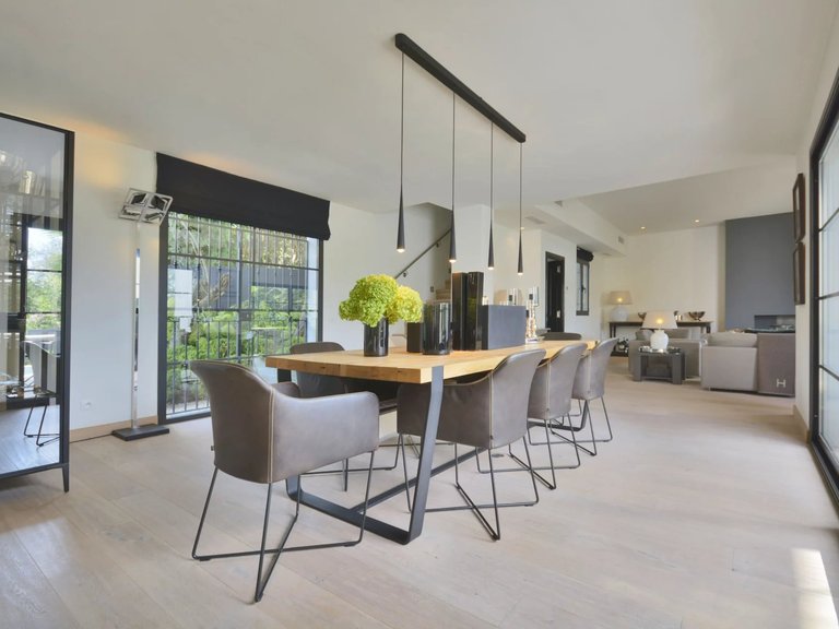 Villa for Sale in Le Cannet, Cannes Area 13