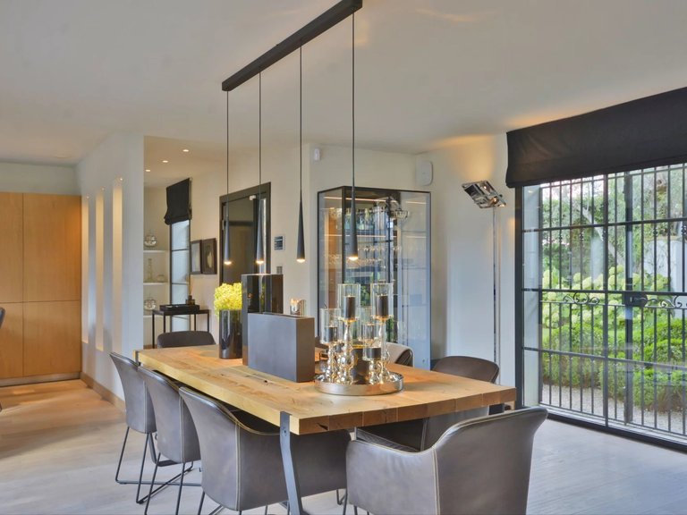 Villa for Sale in Le Cannet, Cannes Area 16