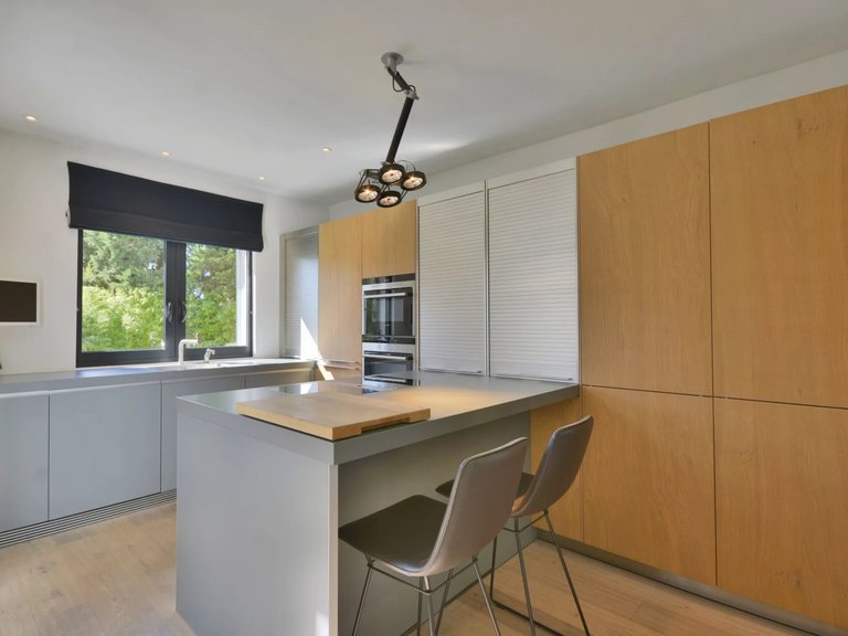 Villa for Sale in Le Cannet, Cannes Area 18