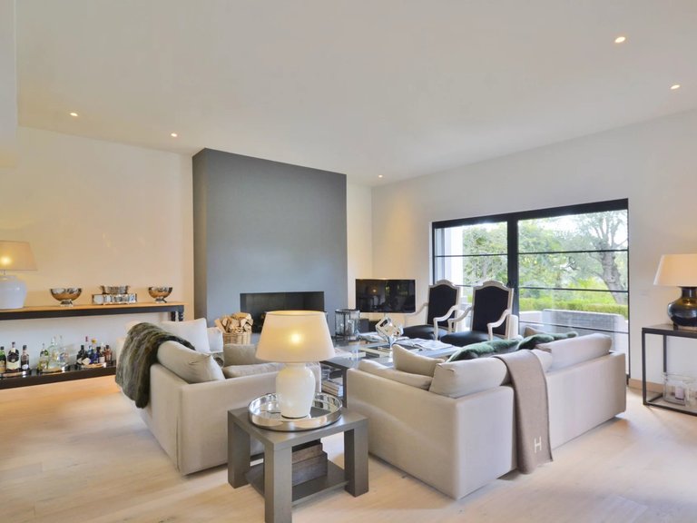 Villa for Sale in Le Cannet, Cannes Area 19