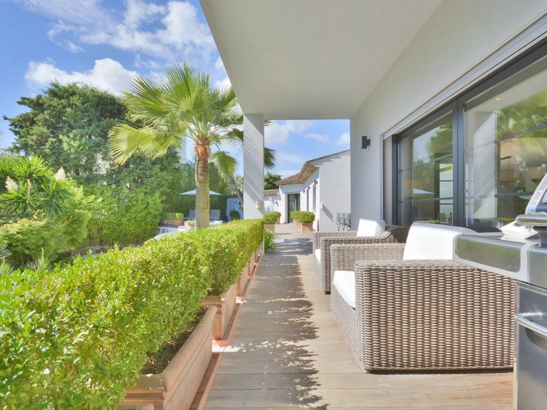 Villa for Sale in Le Cannet, Cannes Area 8