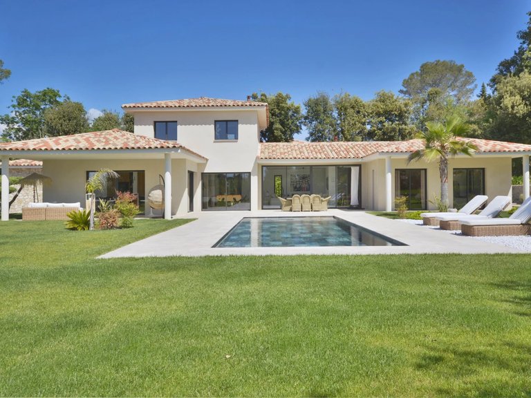 Villa for Sale in Roquefort Les Pins, Mougins, Valbonne, Grasse Area 4
