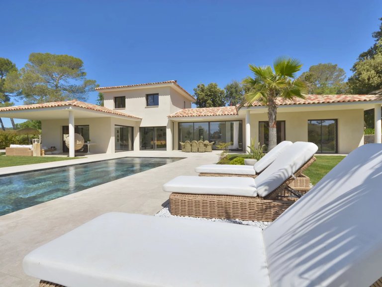 Villa for Sale in Roquefort Les Pins, Mougins, Valbonne, Grasse Area 6