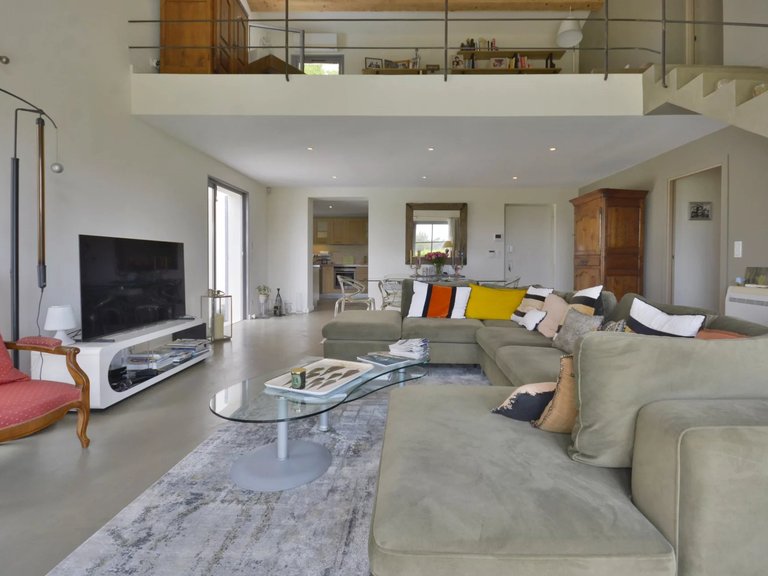 Villa for Sale in Valbonne, Mougins, Valbonne, Grasse Area 18