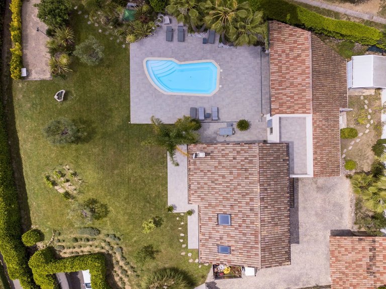 Villa for Sale in Valbonne, Mougins, Valbonne, Grasse Area 7