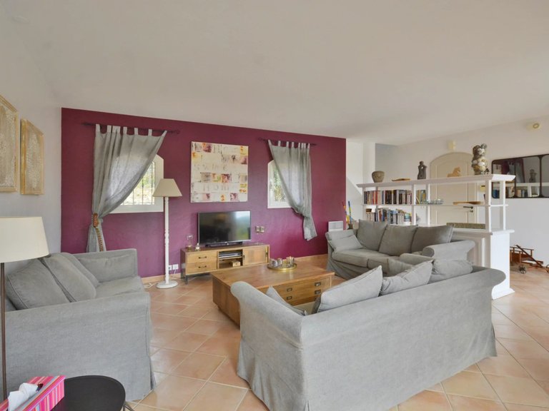 Villa for Sale in Valbonne, Mougins, Valbonne, Grasse Area 13
