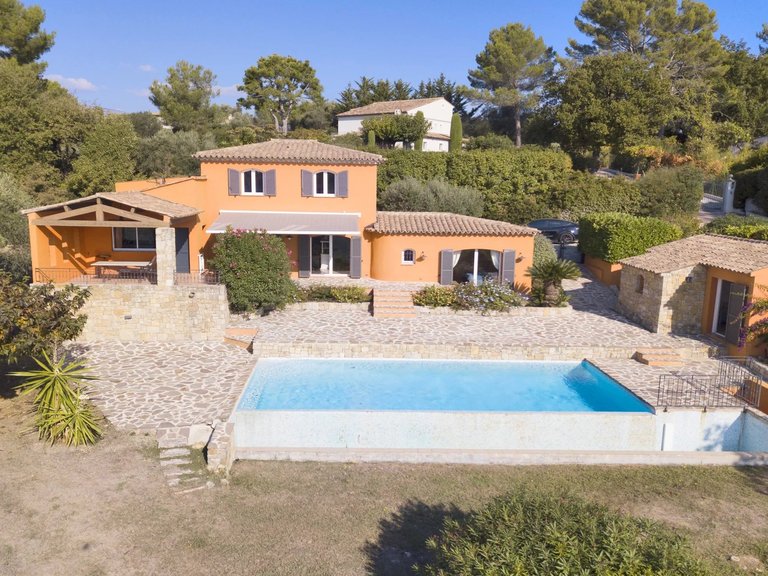 Villa for Sale in Valbonne, Mougins, Valbonne, Grasse Area 3