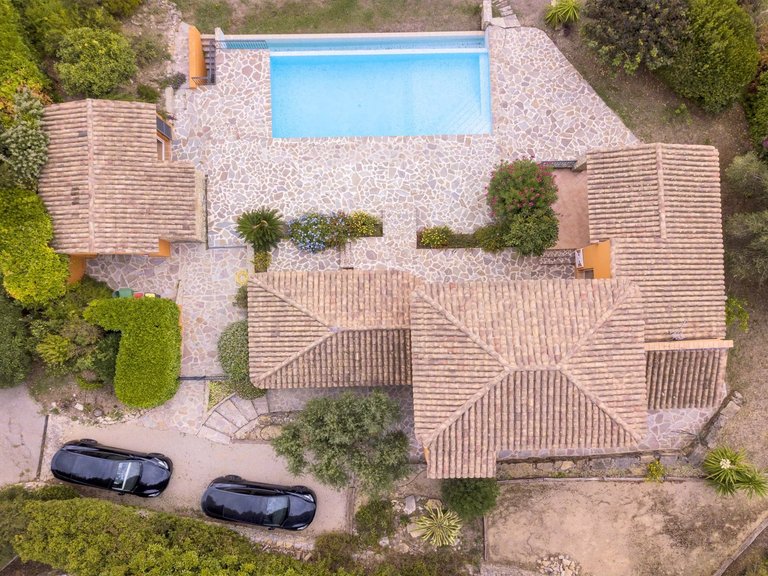 Villa for Sale in Valbonne, Mougins, Valbonne, Grasse Area 10