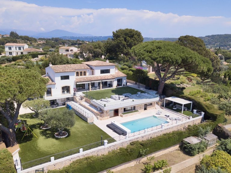 Villa for Sale in Mougins, Mougins, Valbonne, Grasse Area 1