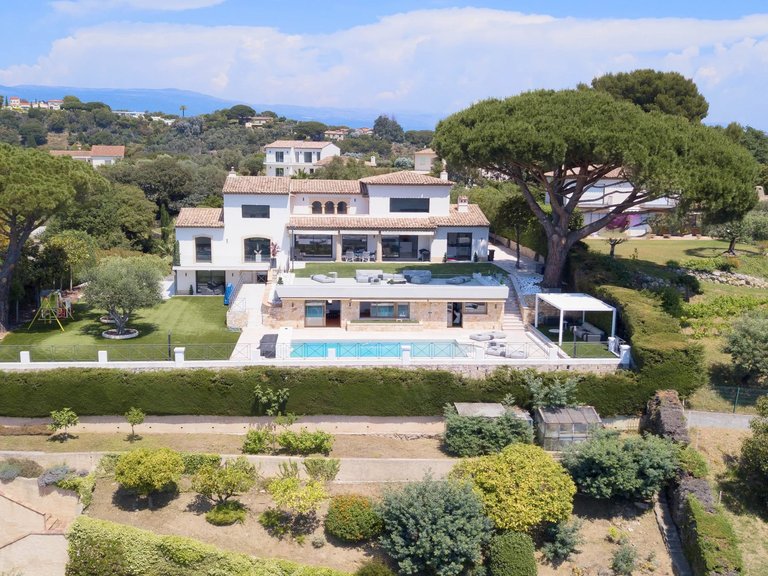 Villa for Sale in Mougins, Mougins, Valbonne, Grasse Area 2