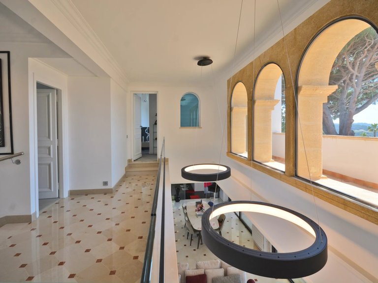 Villa for Sale in Mougins, Mougins, Valbonne, Grasse Area 17