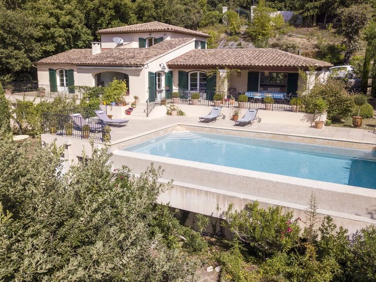 Villa for Sale in Magagnosc, Mougins, Valbonne, Grasse Area 1