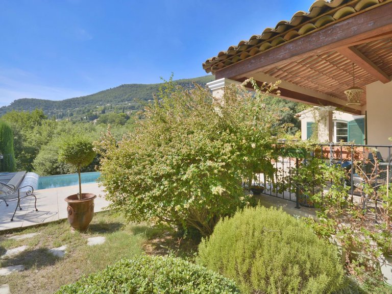 Villa for Sale in Magagnosc, Mougins, Valbonne, Grasse Area 4