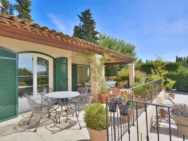 Villa for Sale in Magagnosc, Mougins, Valbonne, Grasse Area 6