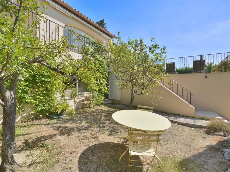 Villa for Sale in Magagnosc, Mougins, Valbonne, Grasse Area 8