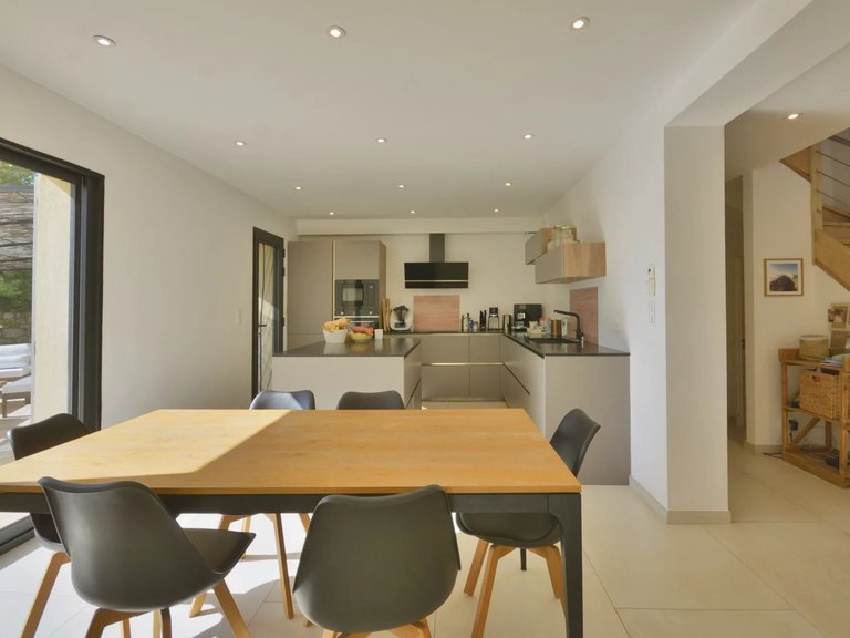 Villa for Sale in Valbonne, Mougins, Valbonne, Grasse Area 19
