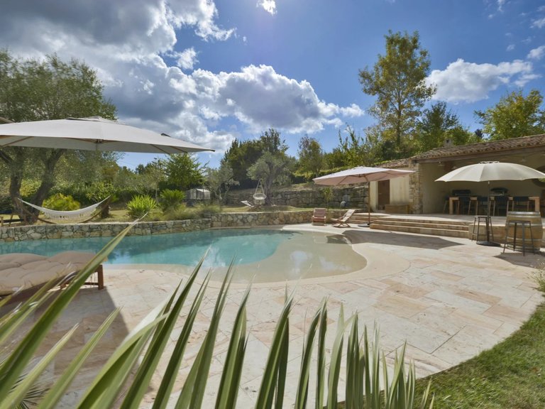 Villa for Sale in Valbonne, Mougins, Valbonne, Grasse Area 10