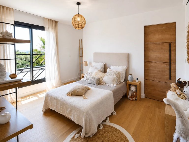 Villa for Sale in Valbonne, Mougins, Valbonne, Grasse Area 17
