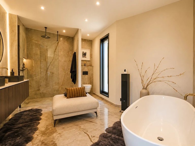 Villa for Sale in Valbonne, Mougins, Valbonne, Grasse Area 19