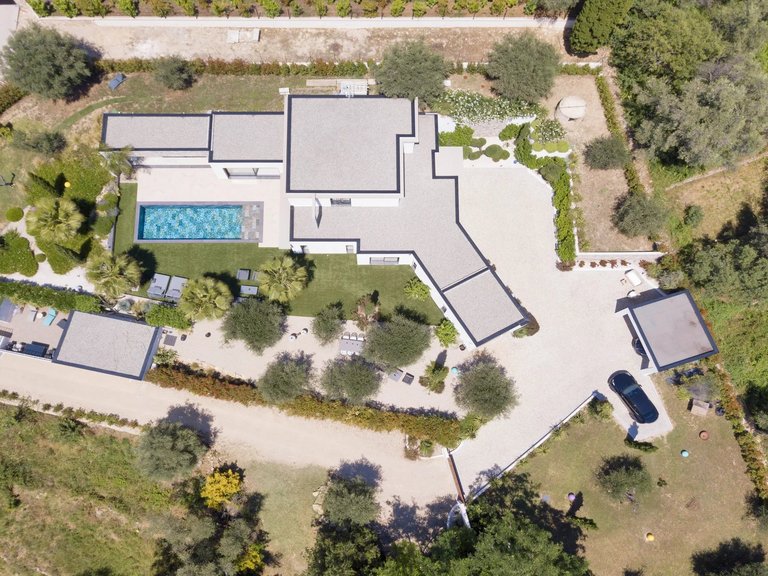 Villa for Sale in Valbonne, Mougins, Valbonne, Grasse Area 4