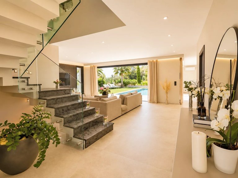 Villa for Sale in Valbonne, Mougins, Valbonne, Grasse Area 8