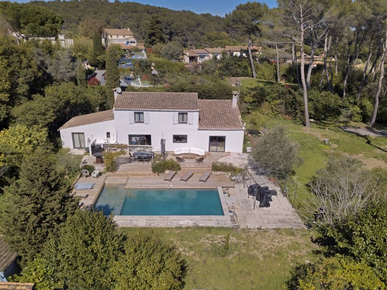 Villa for Sale in Mougins, Mougins, Valbonne, Grasse Area 1