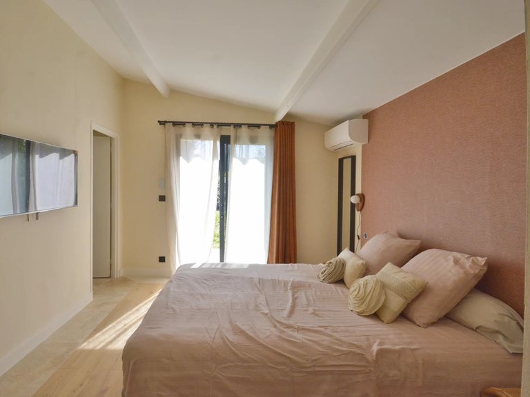 Villa for Sale in Mougins, Mougins, Valbonne, Grasse Area 14