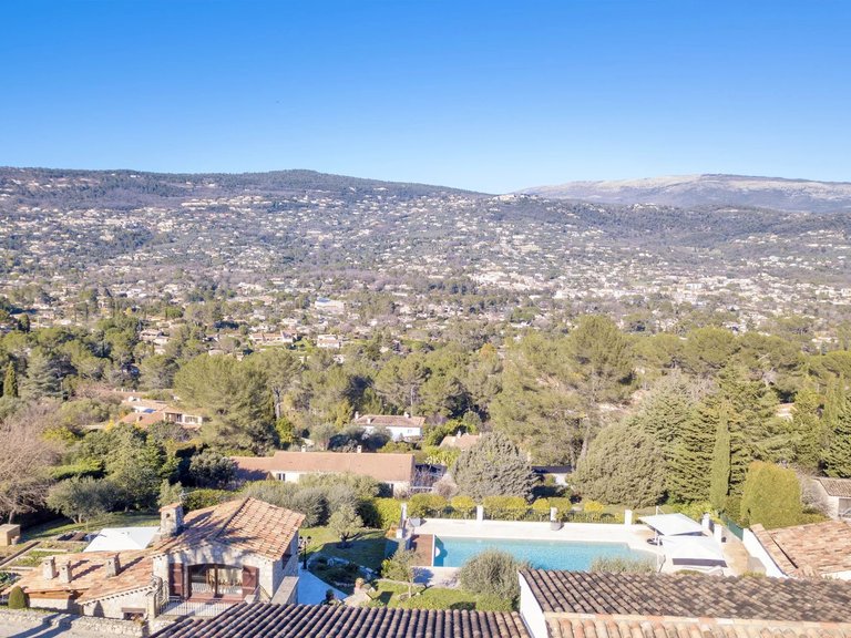 Villa for Sale in Peymeinade, Mougins, Valbonne, Grasse Area 8